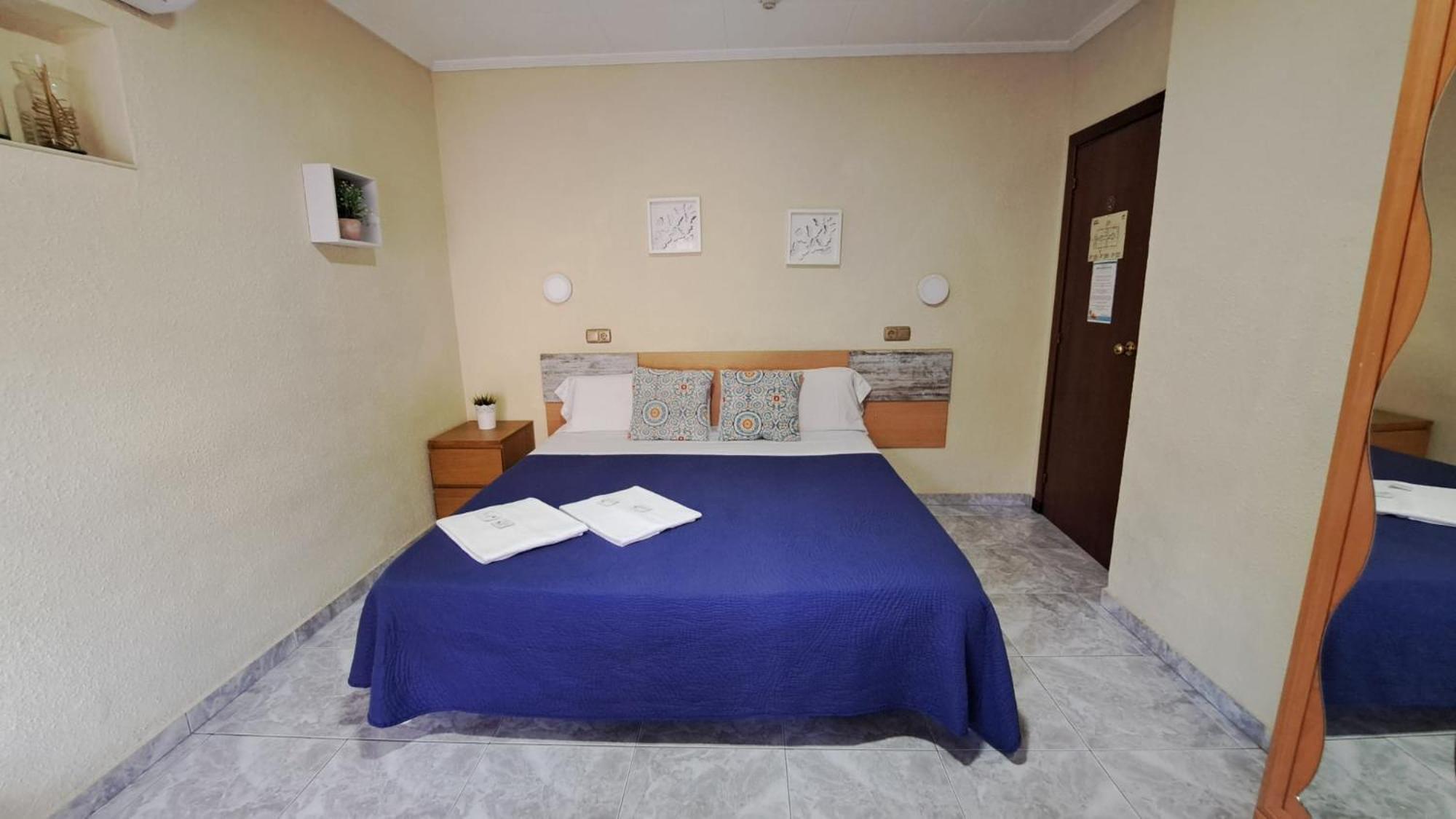 Hotel Rodsan Suizo Castelldefels Esterno foto
