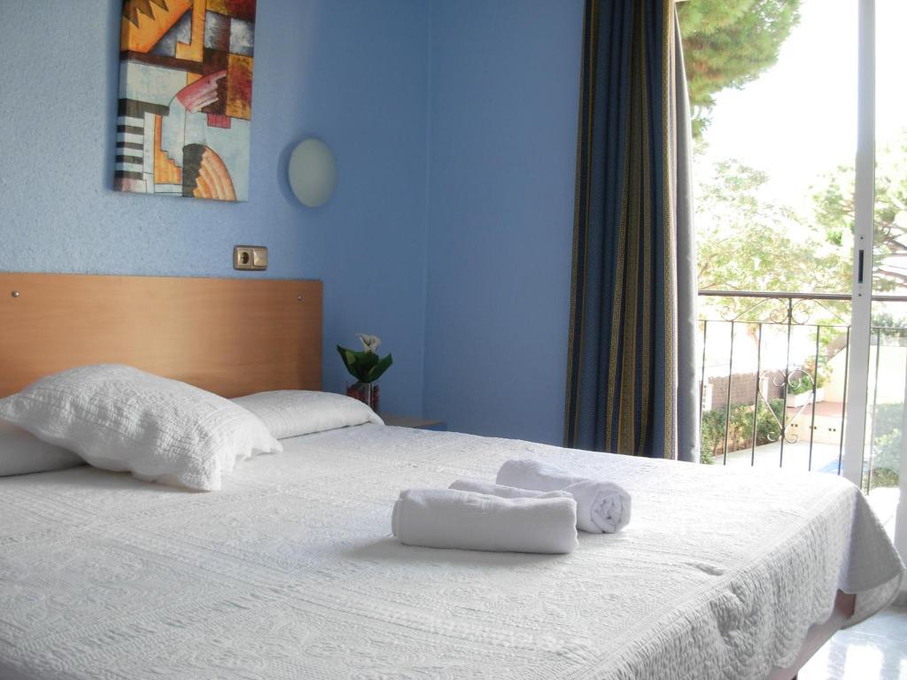 Hotel Rodsan Suizo Castelldefels Camera foto