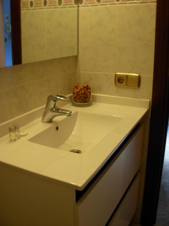 Hotel Rodsan Suizo Castelldefels Esterno foto